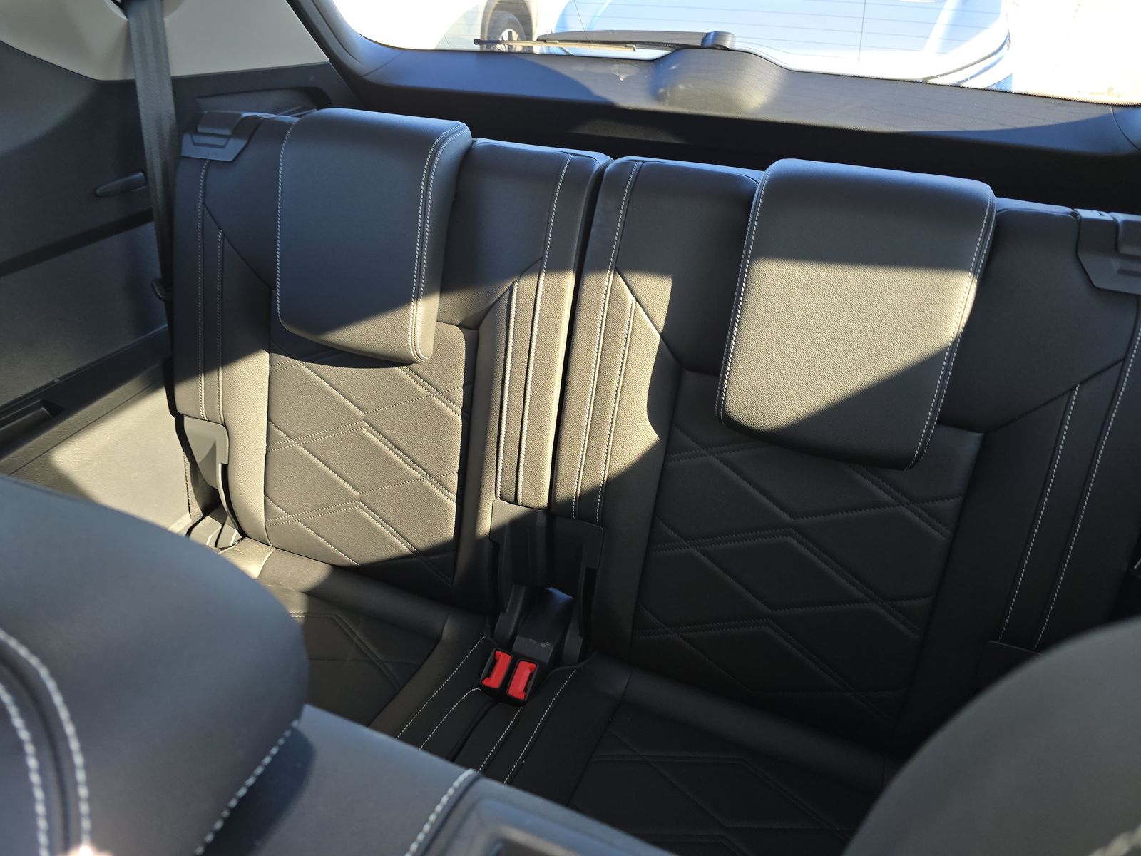 2025 Volkswagen Atlas 2.0T SE AWD