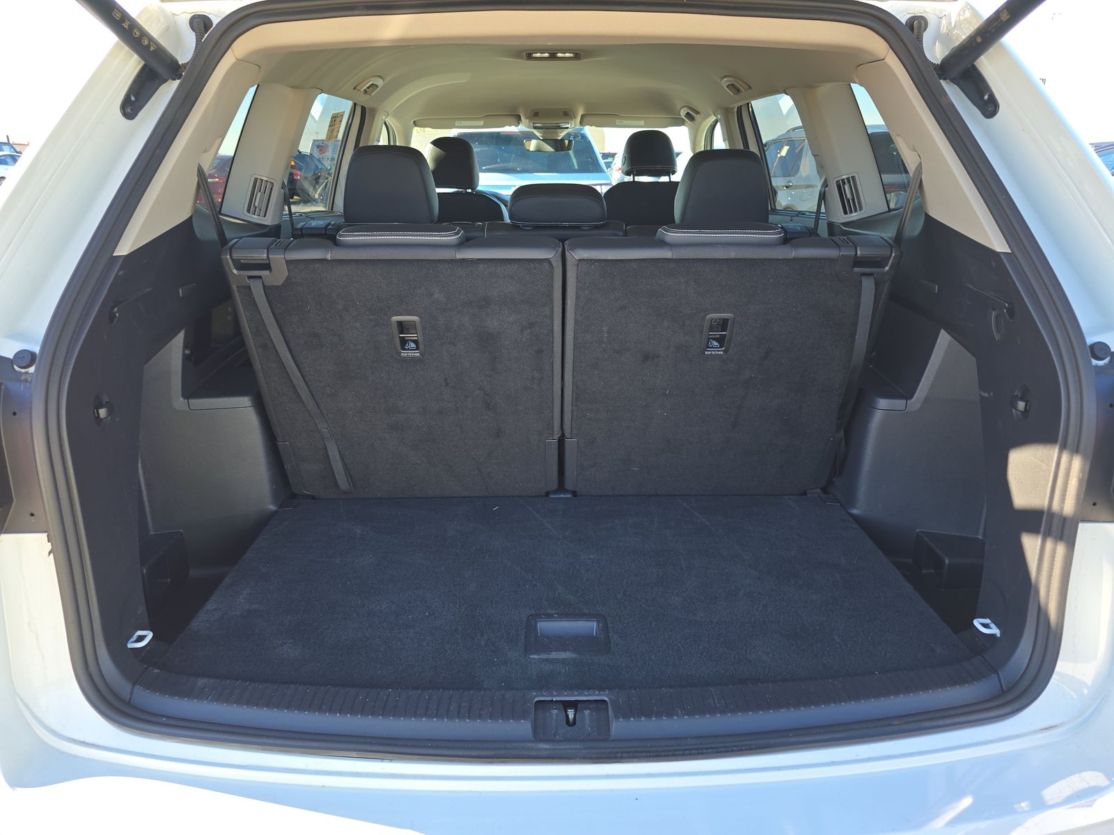 2025 Volkswagen Atlas 2.0T SE AWD