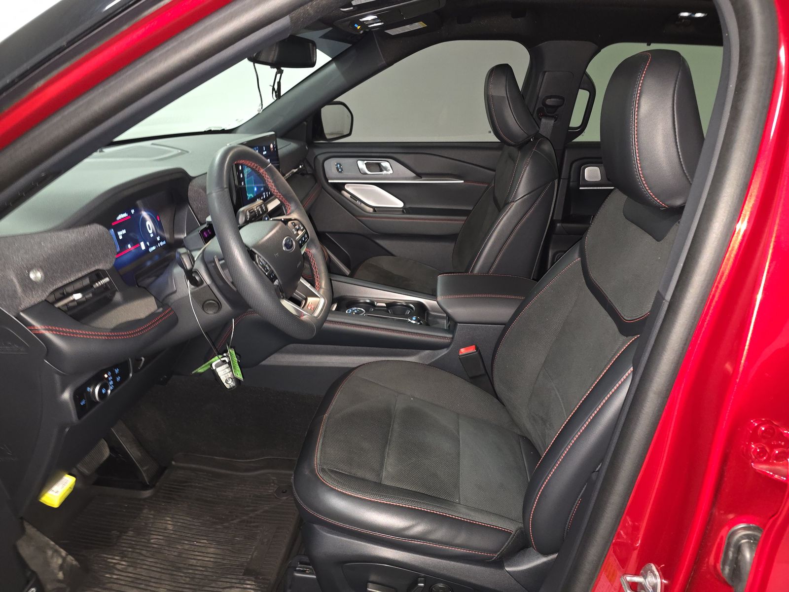 2025 Ford Explorer ST AWD