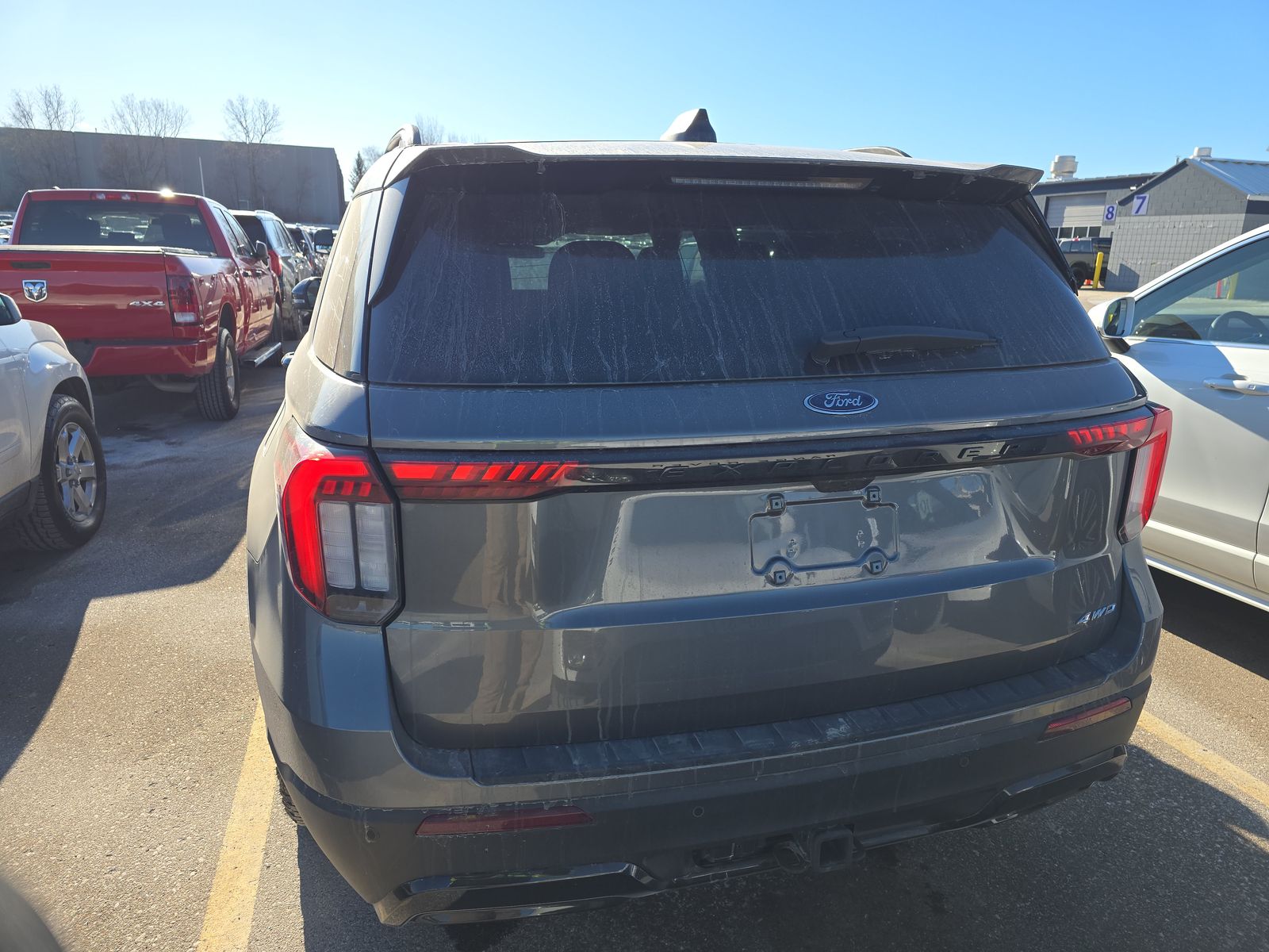 2025 Ford Explorer ST-Line AWD