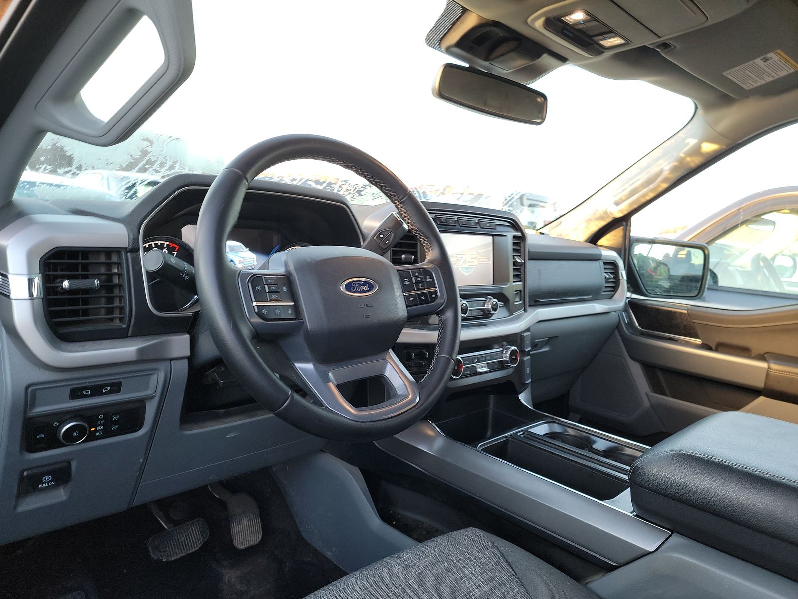 2023 Ford F-150 XLT AWD