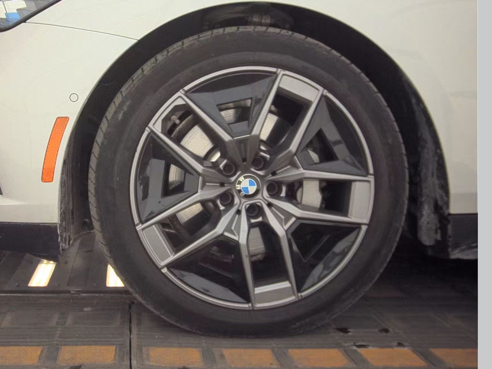 2026 BMW 5 Series 530i xDrive AWD