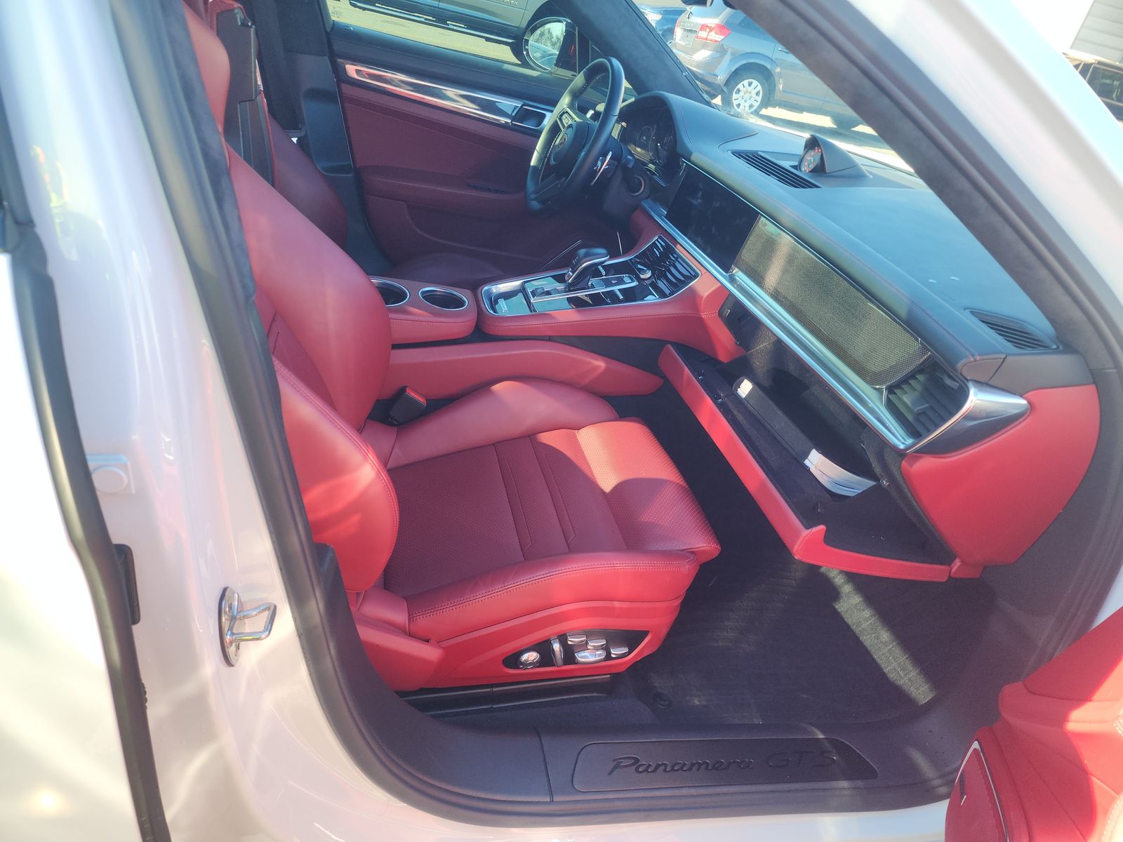 2021 Porsche Panamera GTS AWD