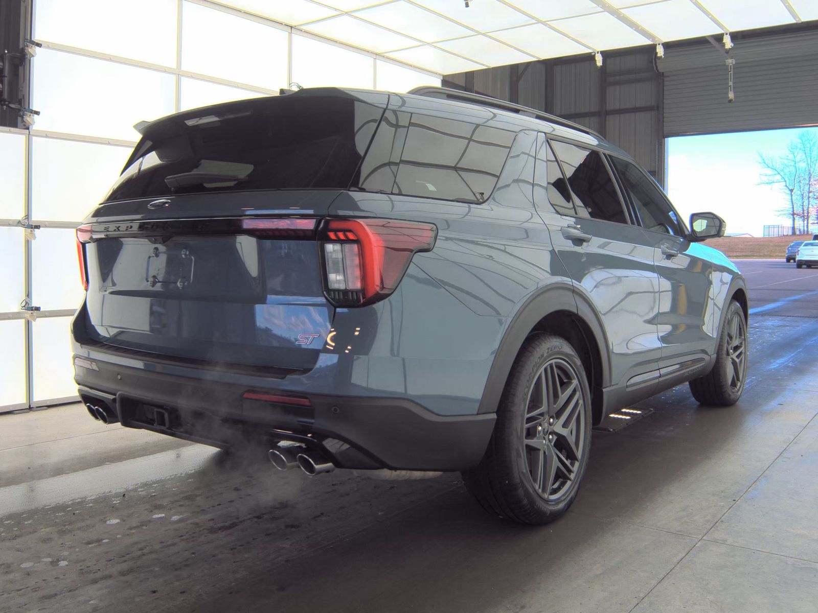 2025 Ford Explorer ST AWD