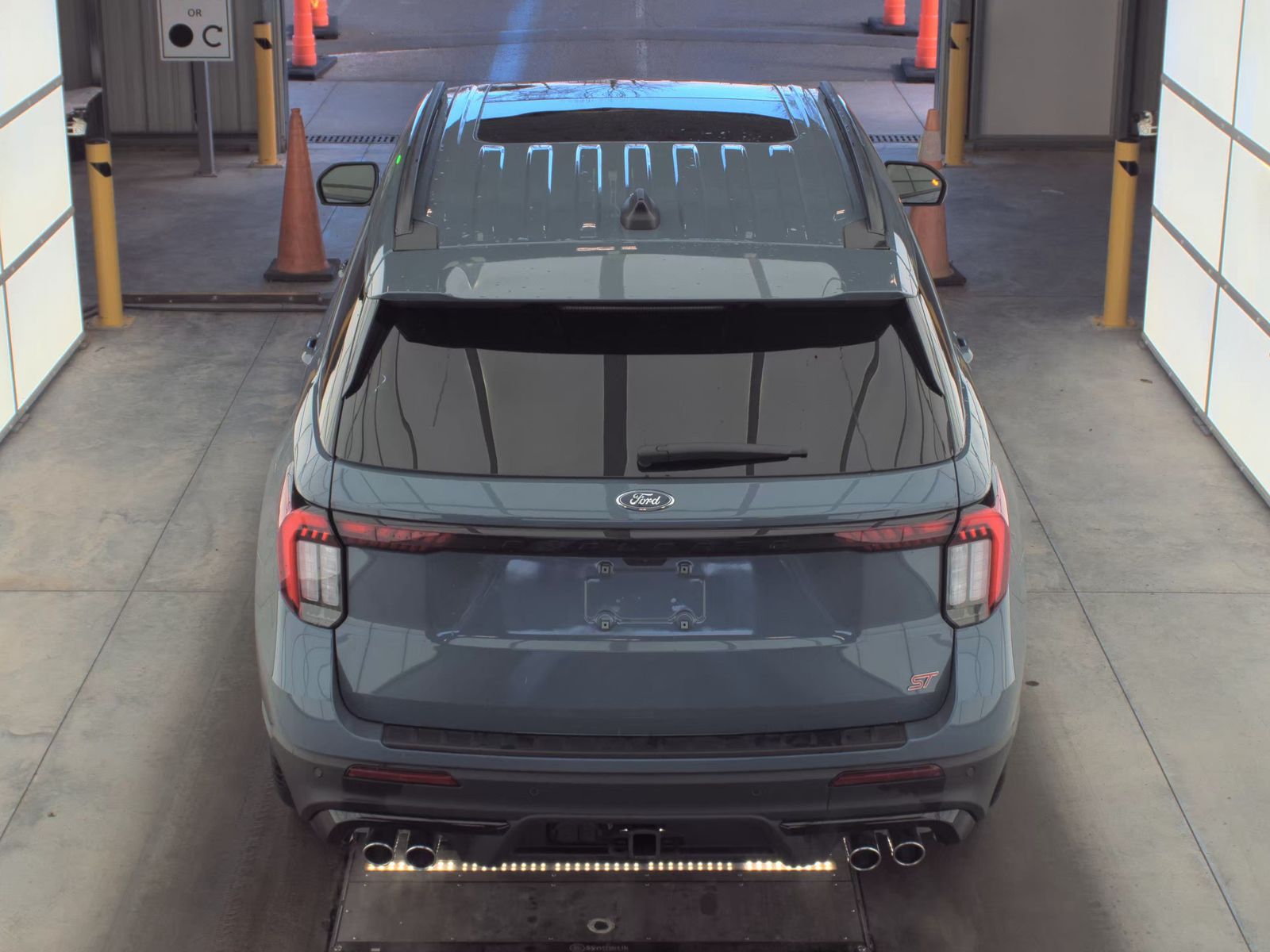 2025 Ford Explorer ST AWD