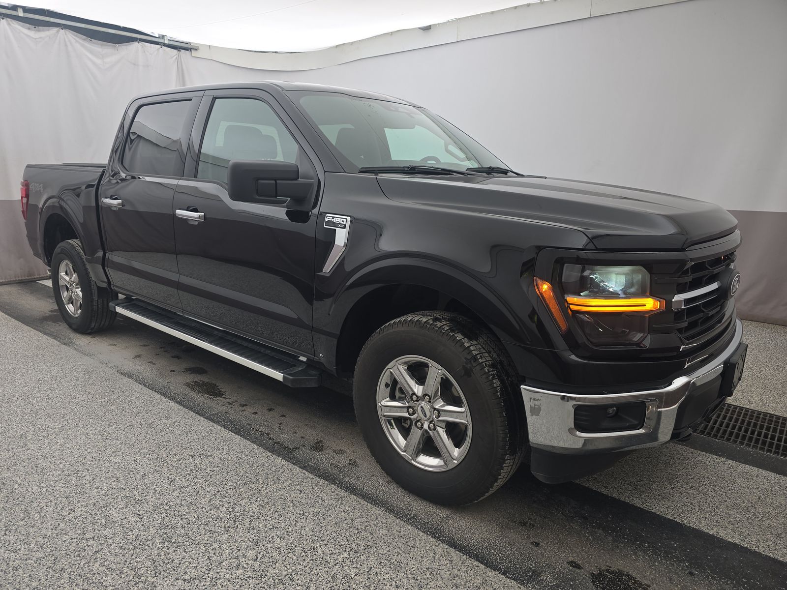 2025 Ford F-150 XLT AWD