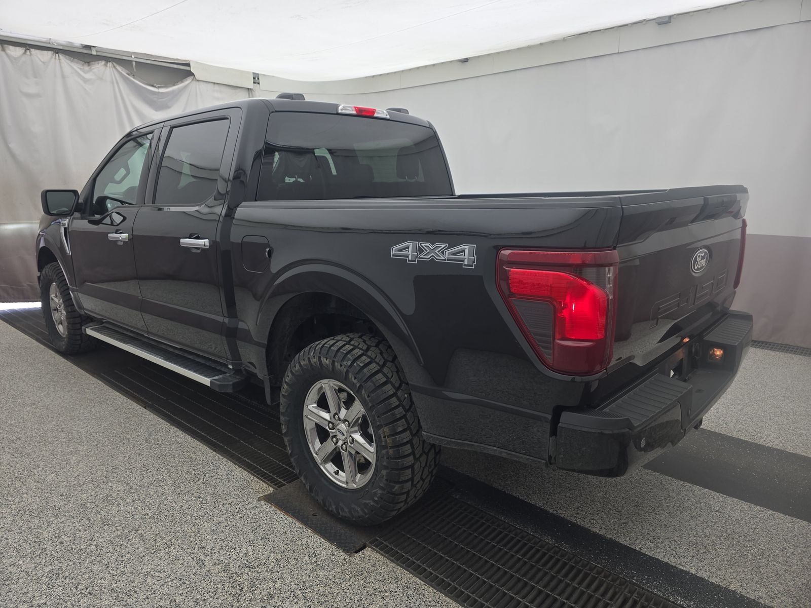 2025 Ford F-150 XLT AWD