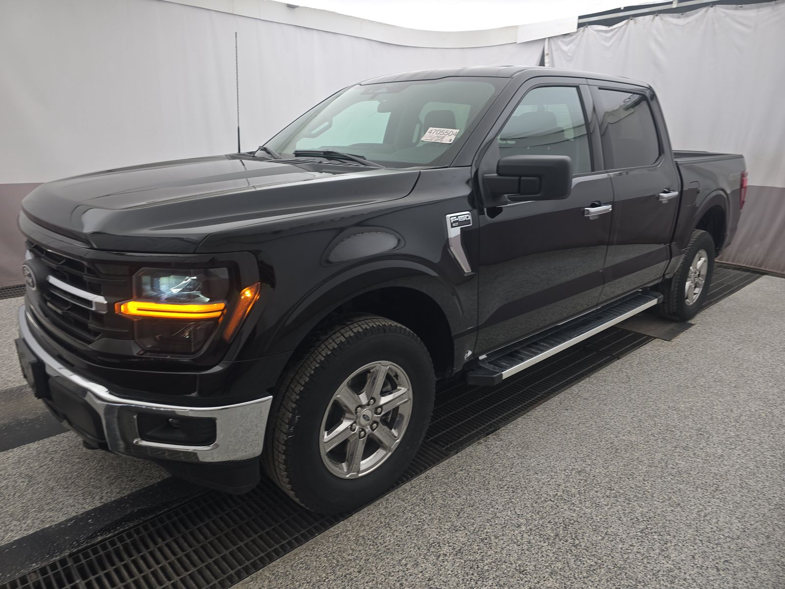 2025 Ford F-150 XLT AWD