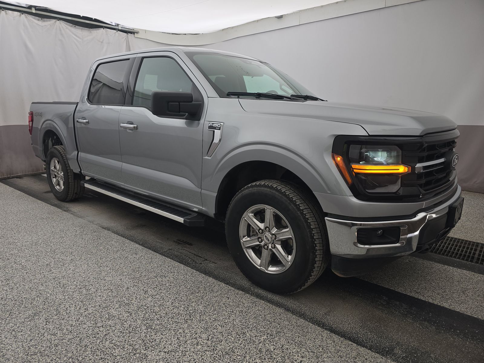 2025 Ford F-150 XLT AWD