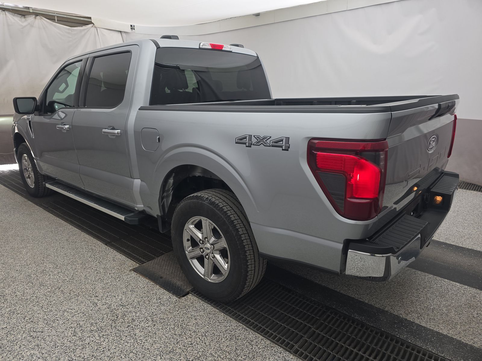 2025 Ford F-150 XLT AWD