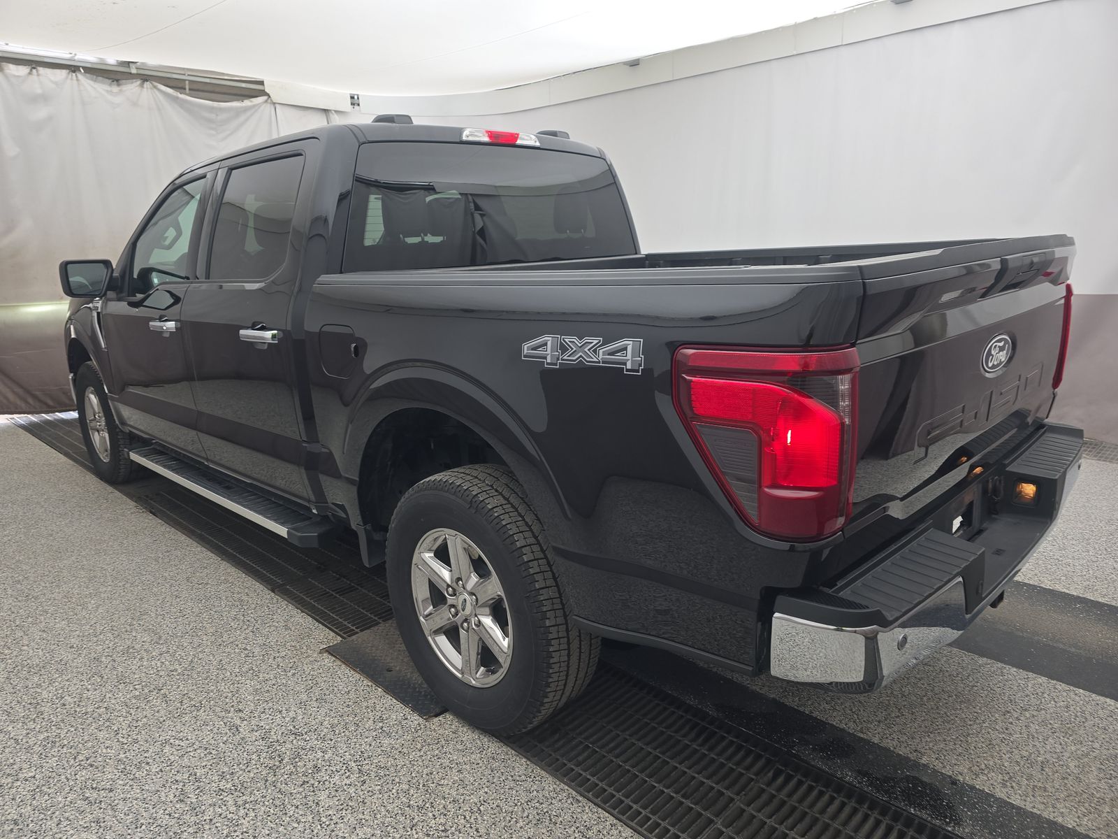 2025 Ford F-150 XLT AWD