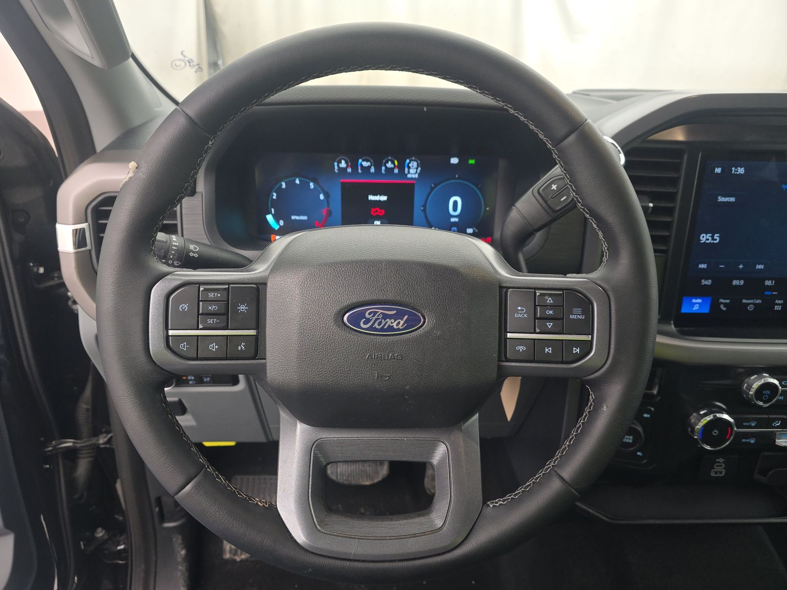 2025 Ford F-150 XLT AWD