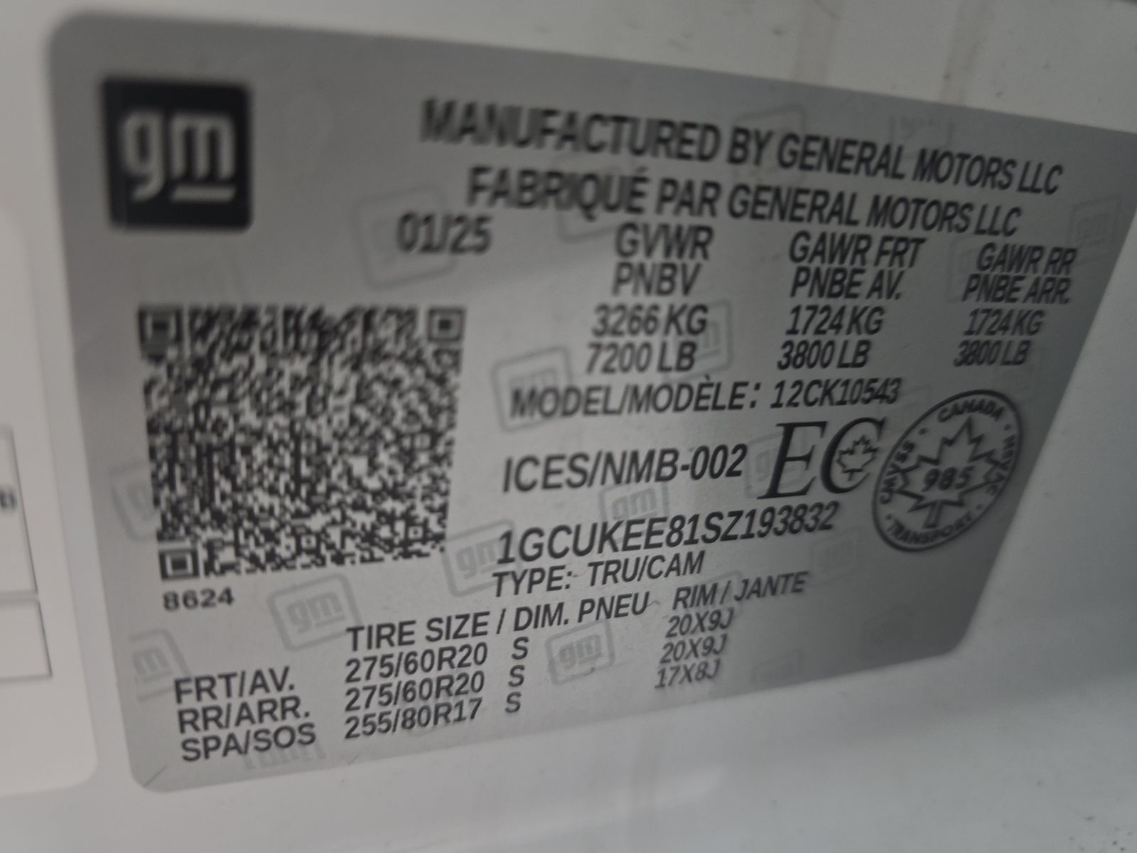 2025 Chevrolet Silverado 1500 RST AWD