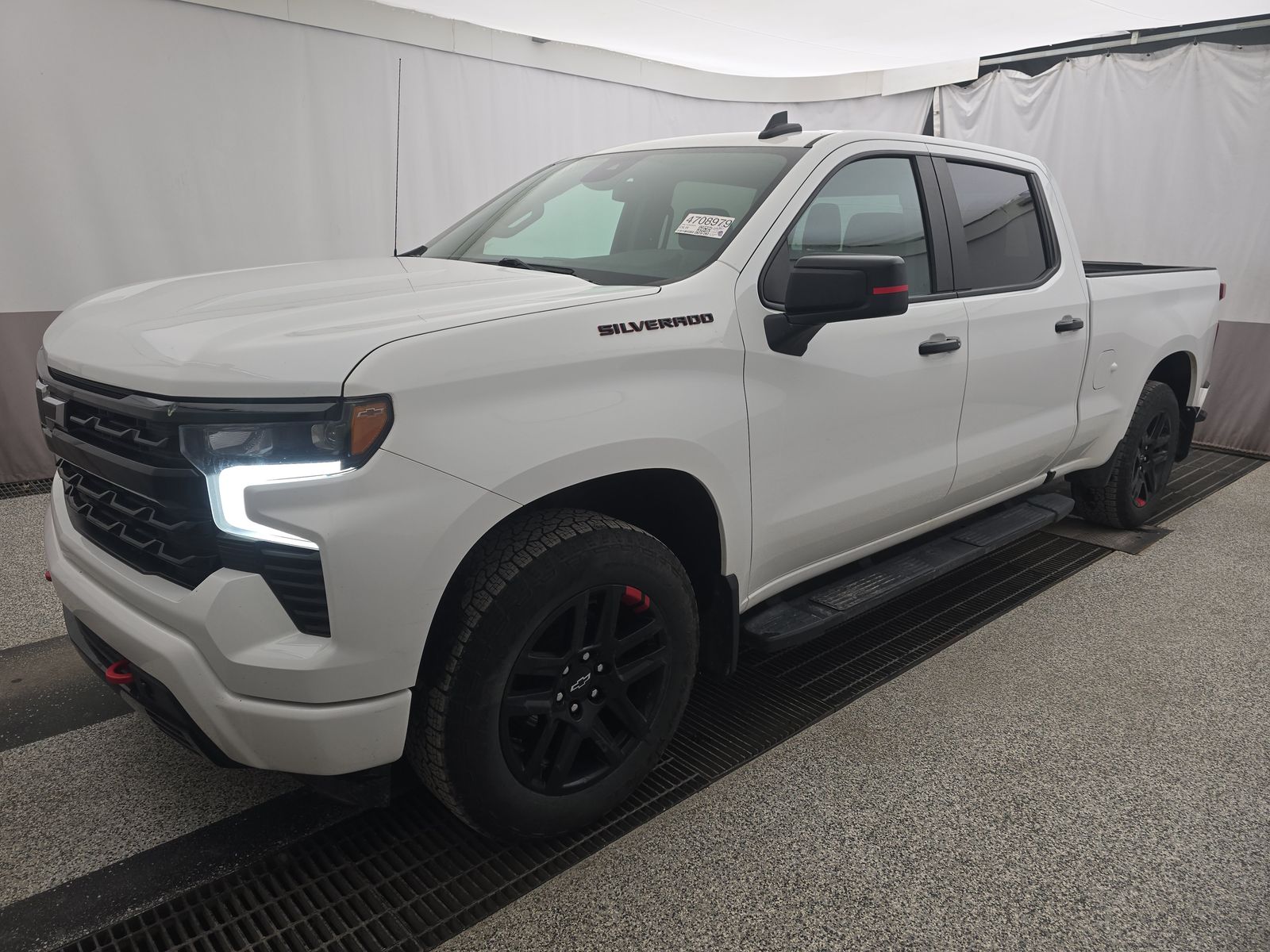 2023 Chevrolet Silverado 1500 RST AWD