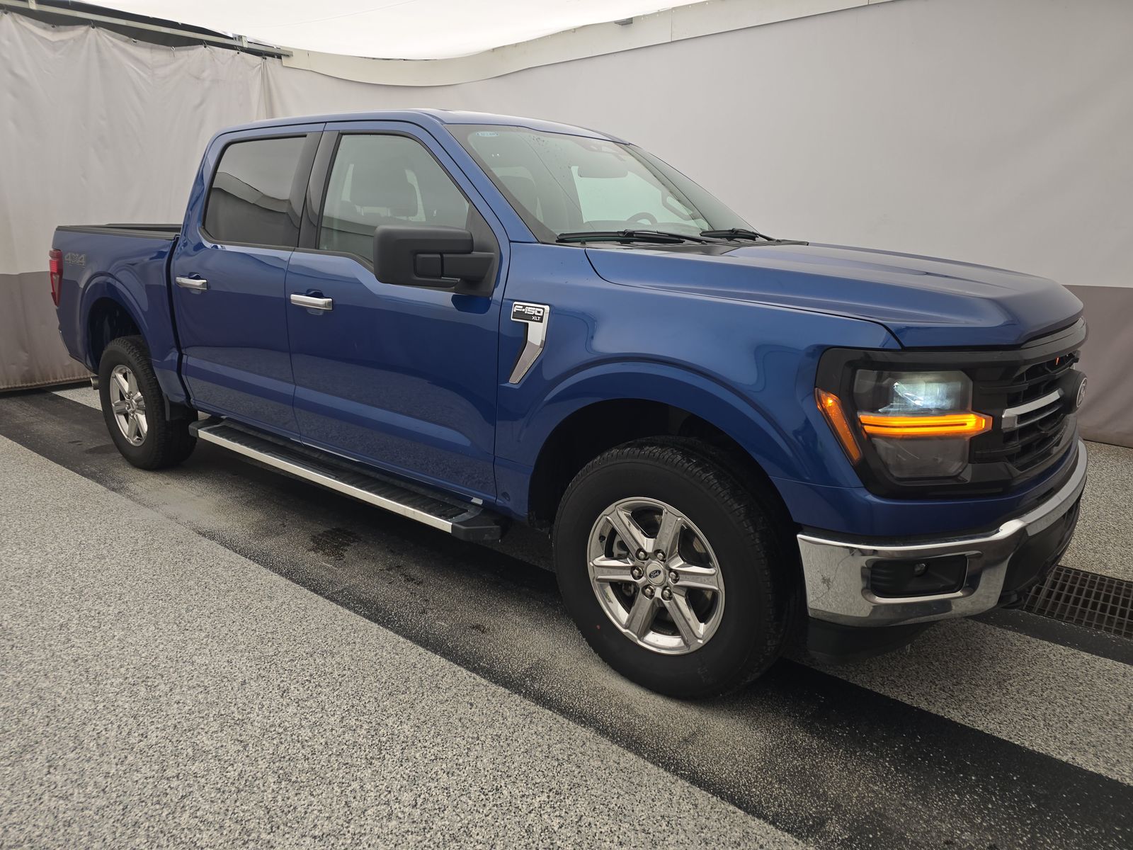 2025 Ford F-150 XLT AWD
