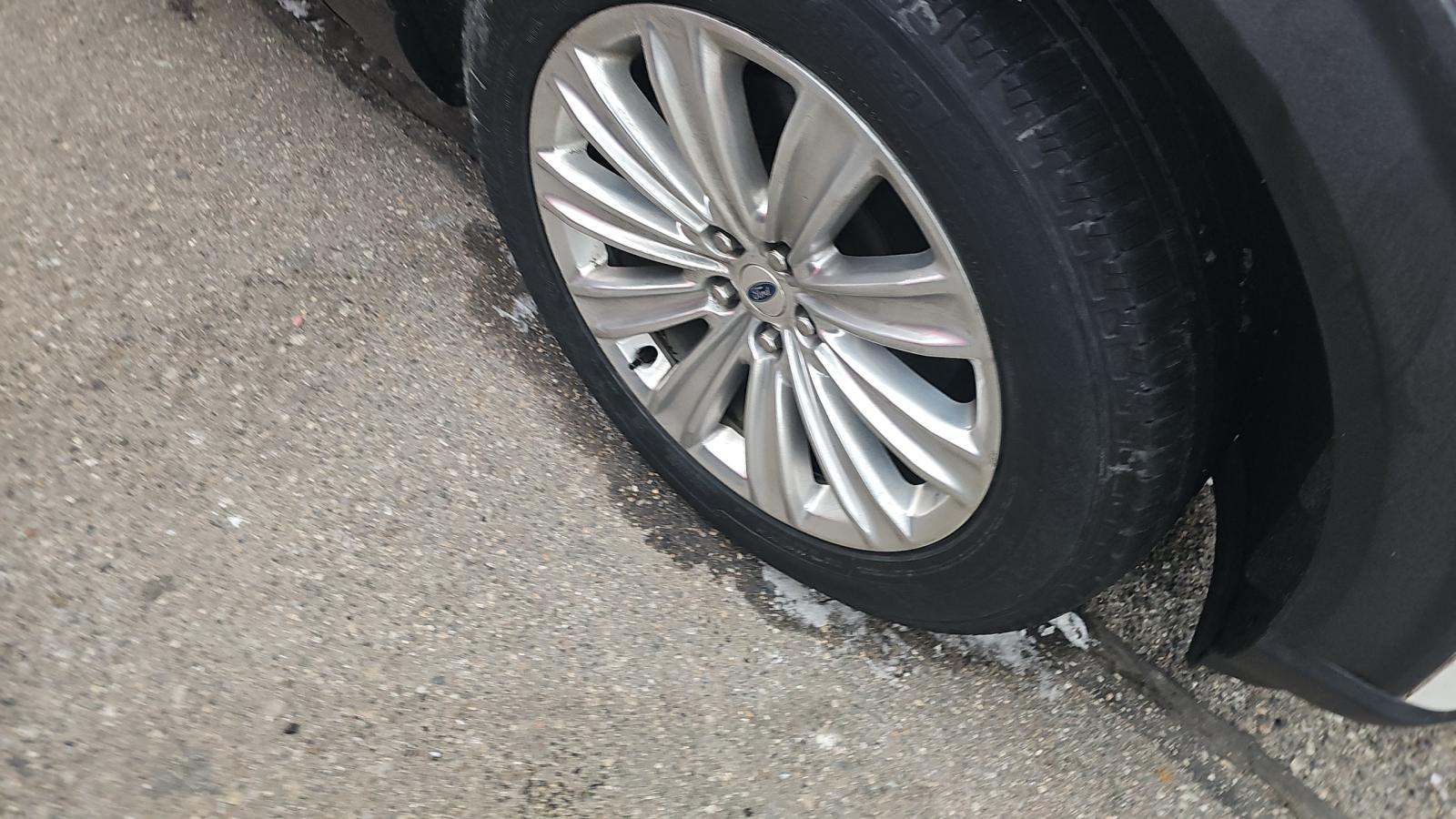 2022 Ford Explorer Hybrid Limited AWD