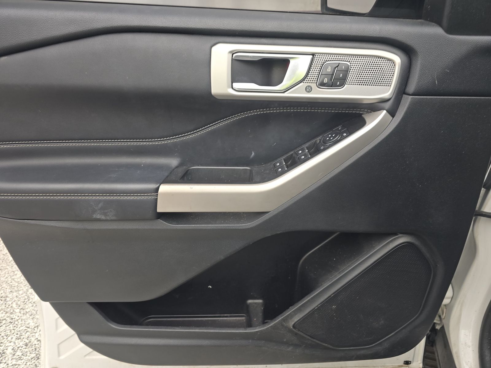 2022 Ford Explorer Hybrid Limited AWD