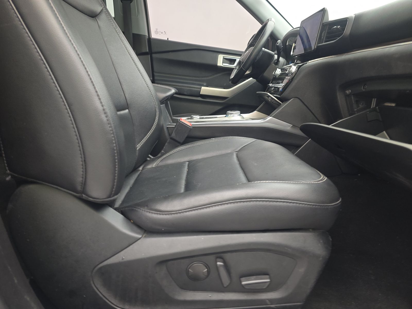 2022 Ford Explorer Hybrid Limited AWD