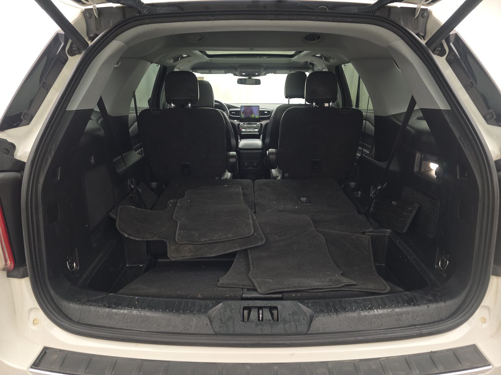 2022 Ford Explorer Hybrid Limited AWD