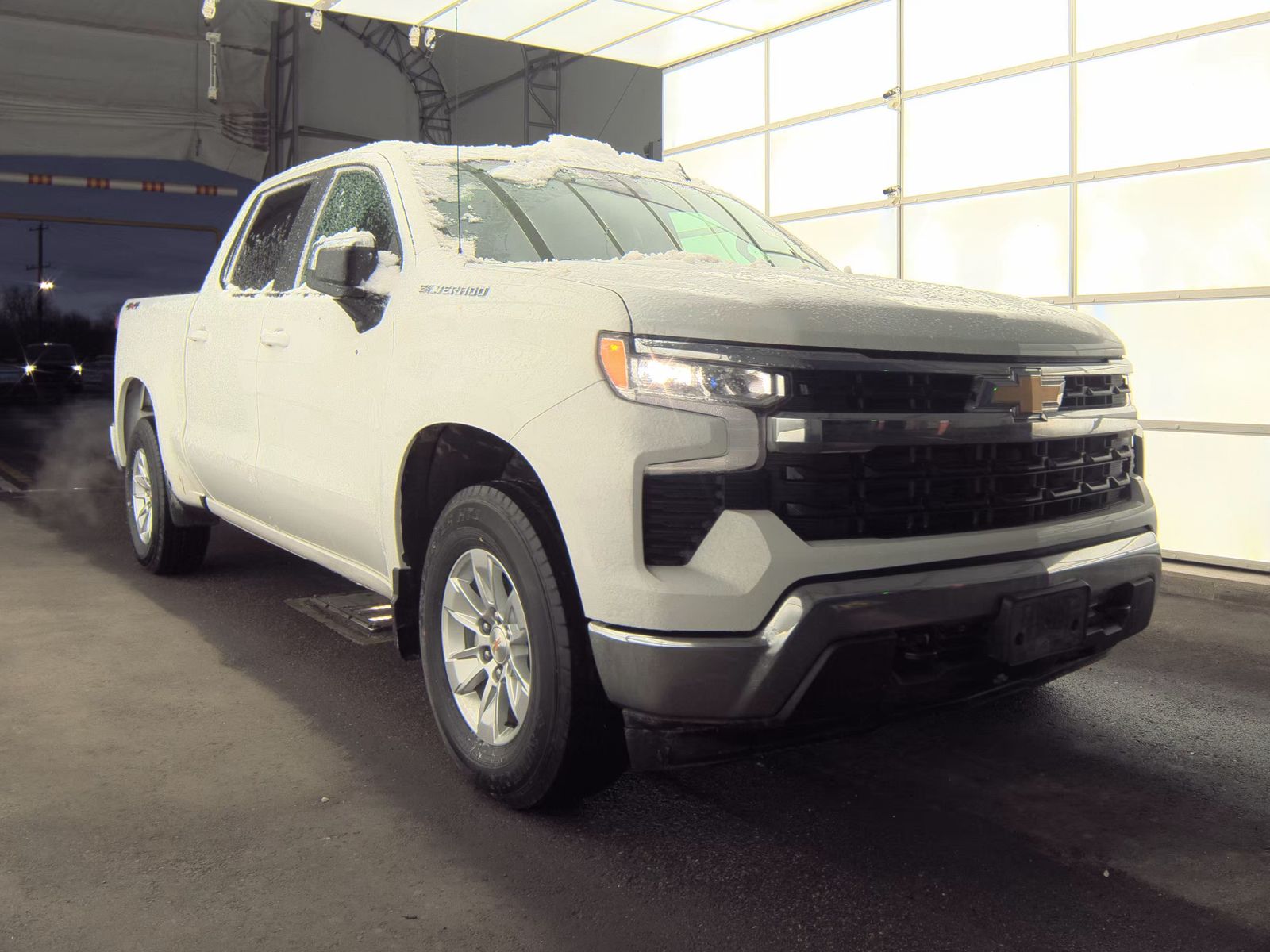 2025 Chevrolet Silverado 1500 LT AWD