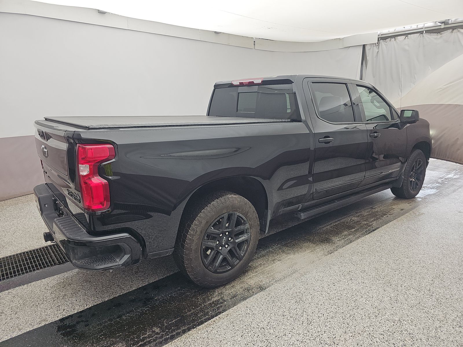 2025 Chevrolet Silverado 1500 High Country AWD