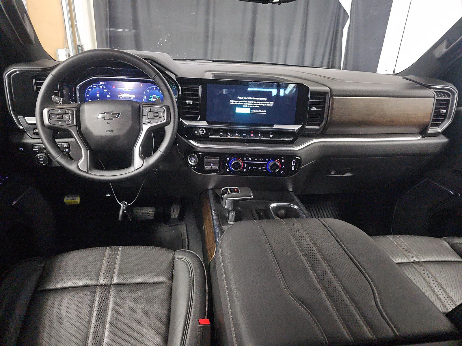 2025 Chevrolet Silverado 1500 High Country AWD