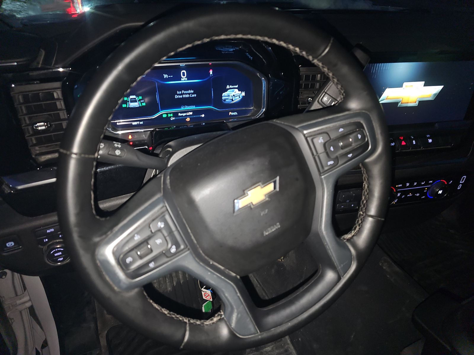 2025 Chevrolet Silverado 1500 LT AWD