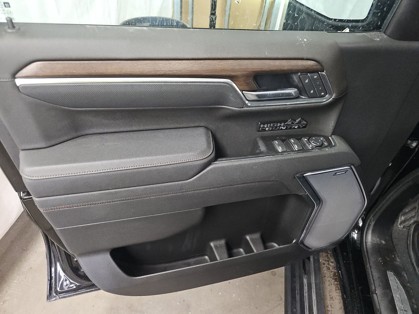 2025 Chevrolet Silverado 1500 High Country AWD