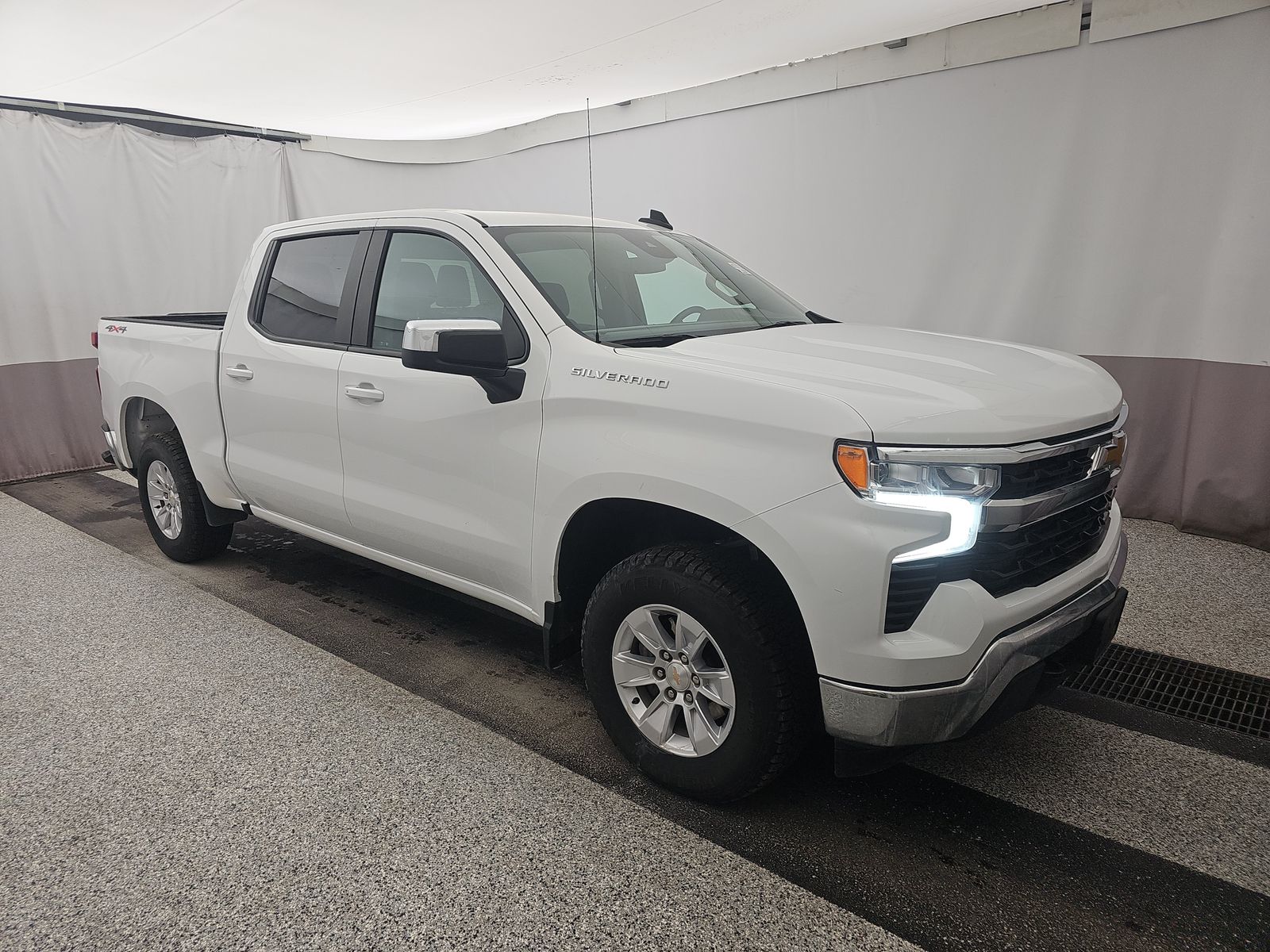 2025 Chevrolet Silverado 1500 LT AWD
