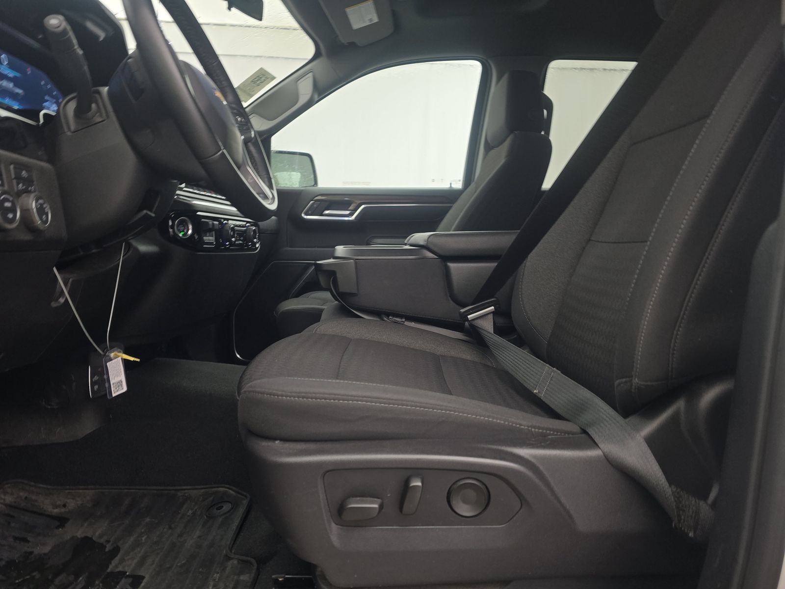 2025 Chevrolet Silverado 1500 LT AWD