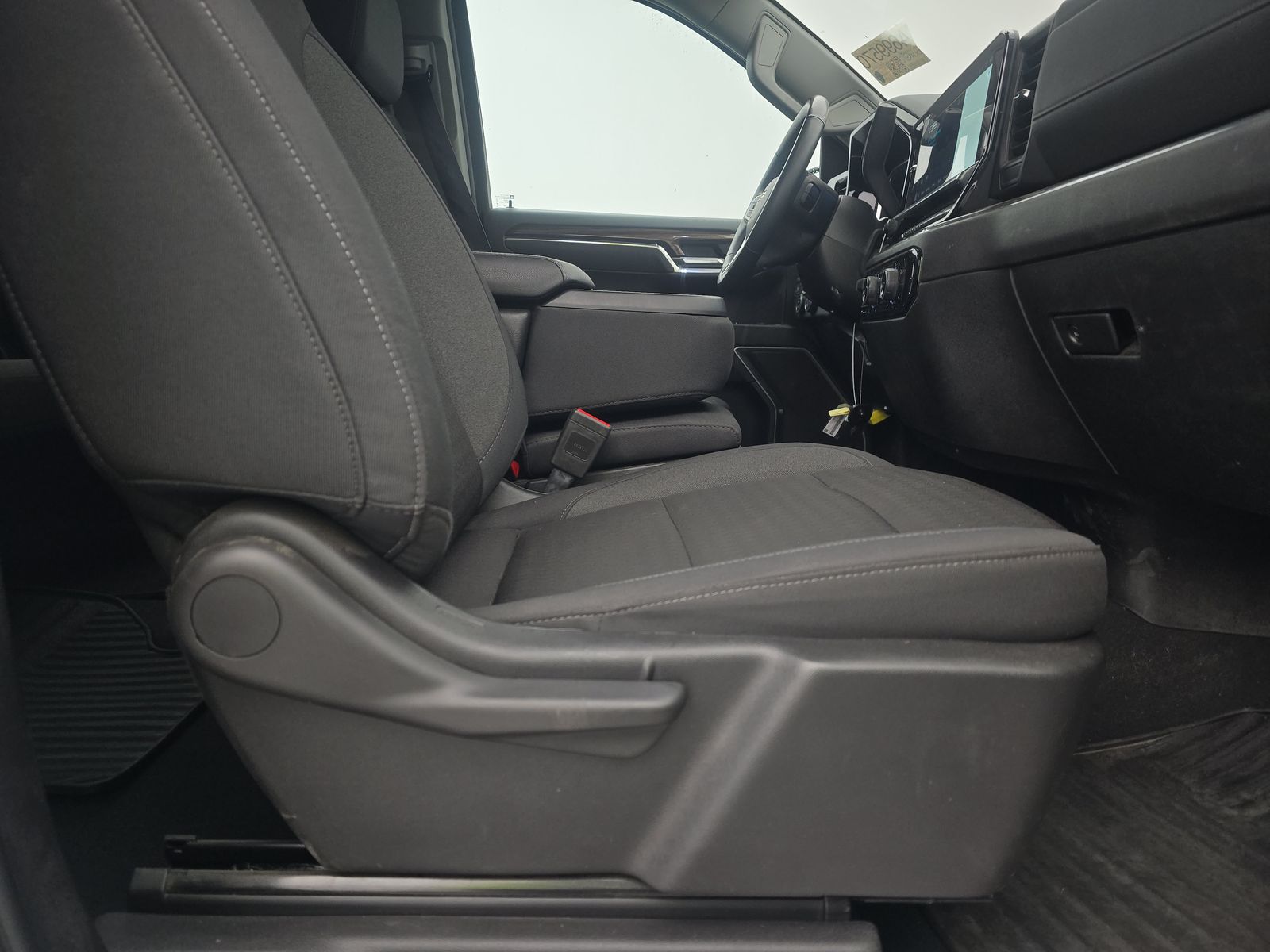 2025 Chevrolet Silverado 1500 LT AWD