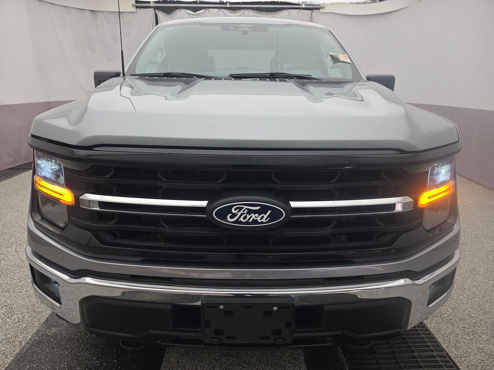 2025 Ford F-150 XLT AWD