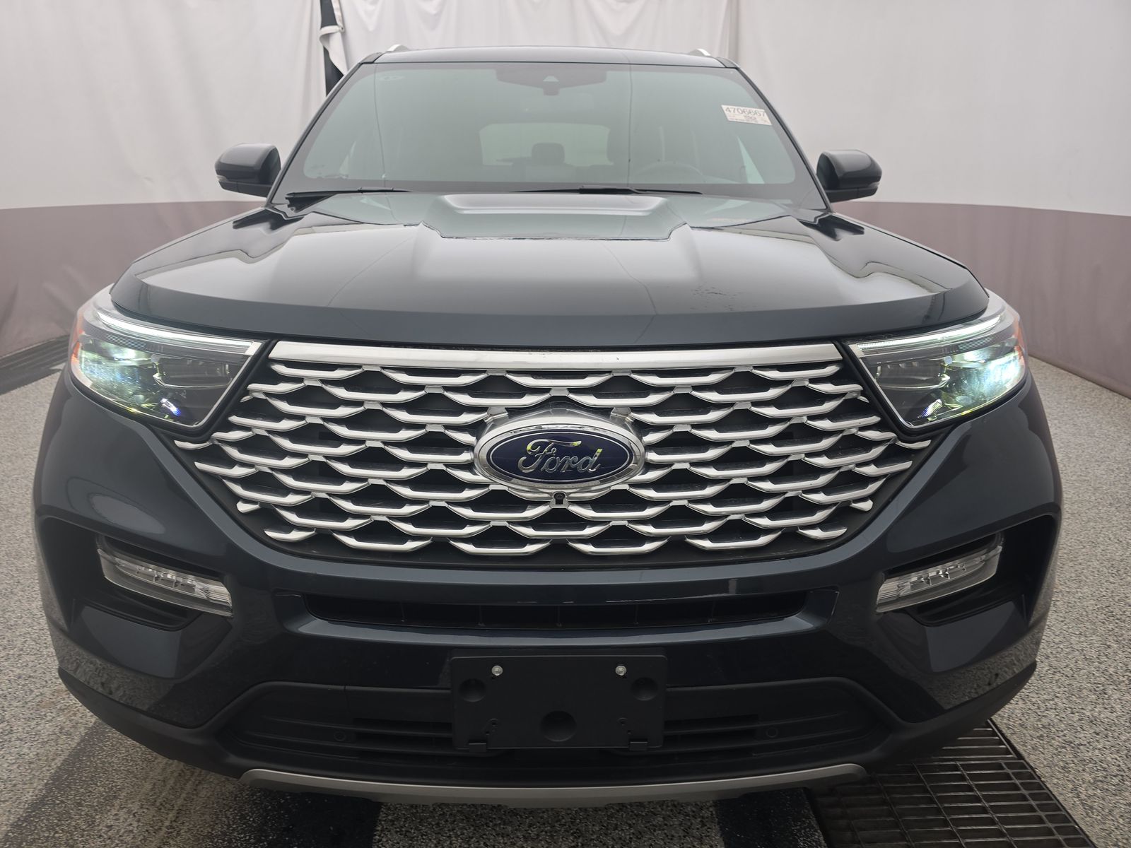 2023 Ford Explorer Platinum AWD