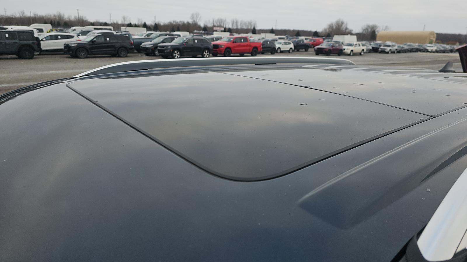 2023 Ford Explorer Platinum AWD