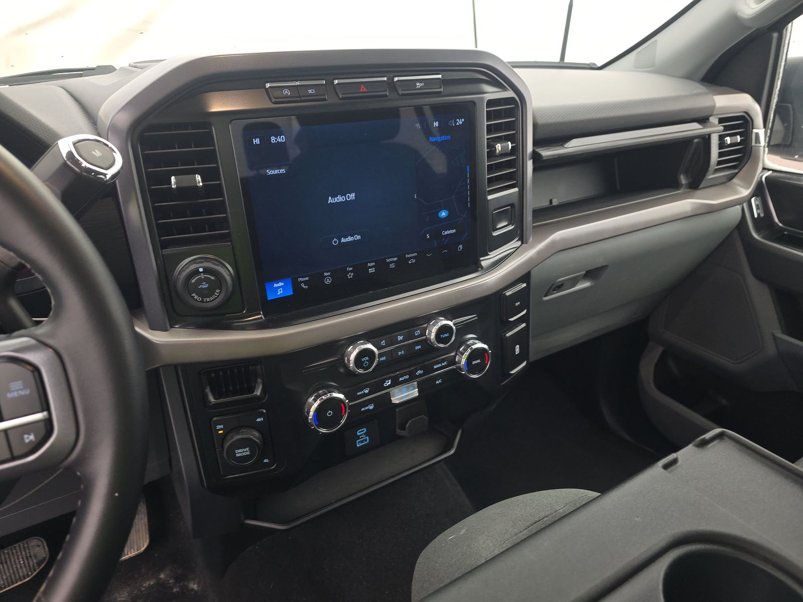 2024 Ford F-150 XLT AWD