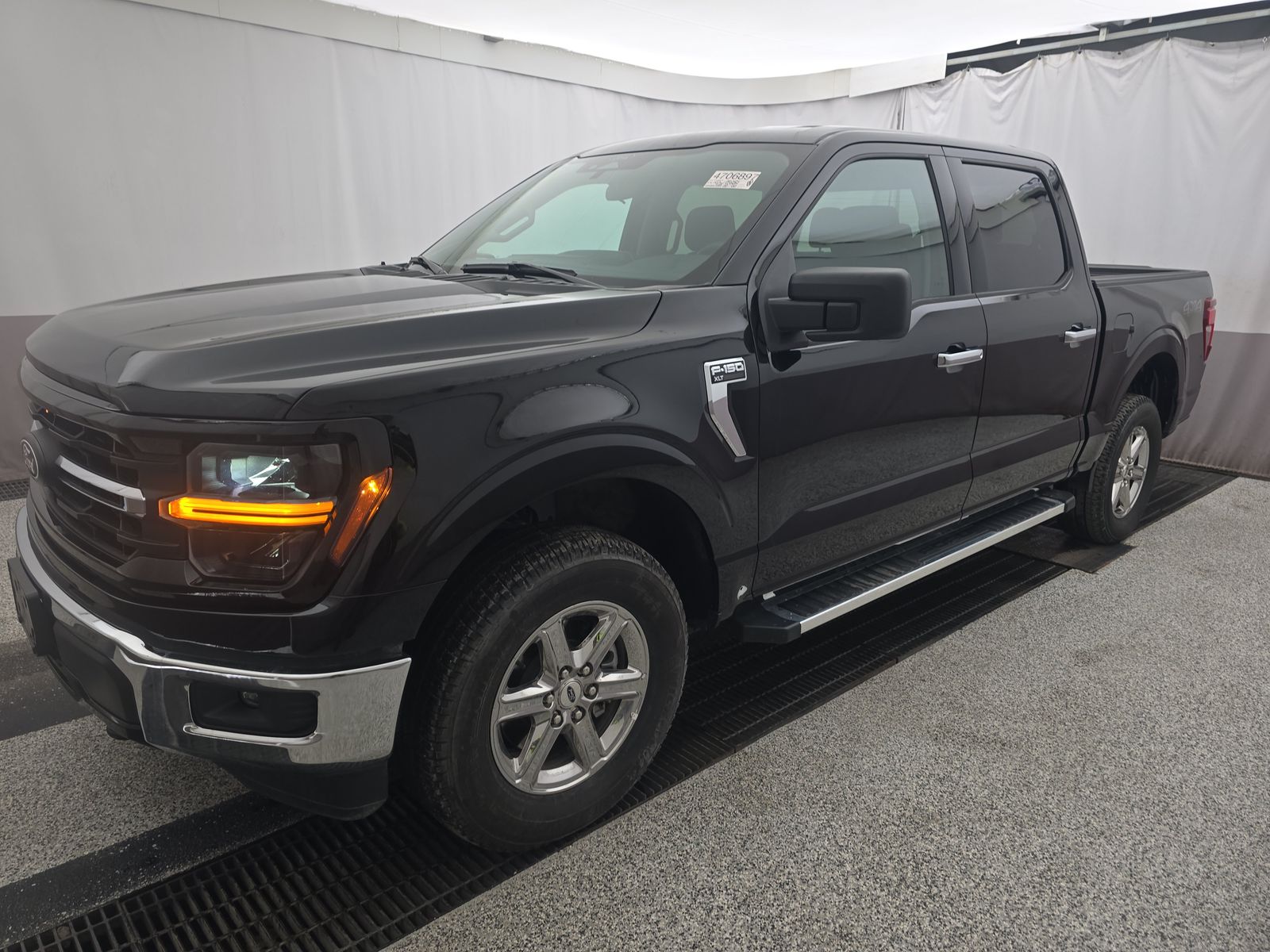 2025 Ford F-150 XLT AWD