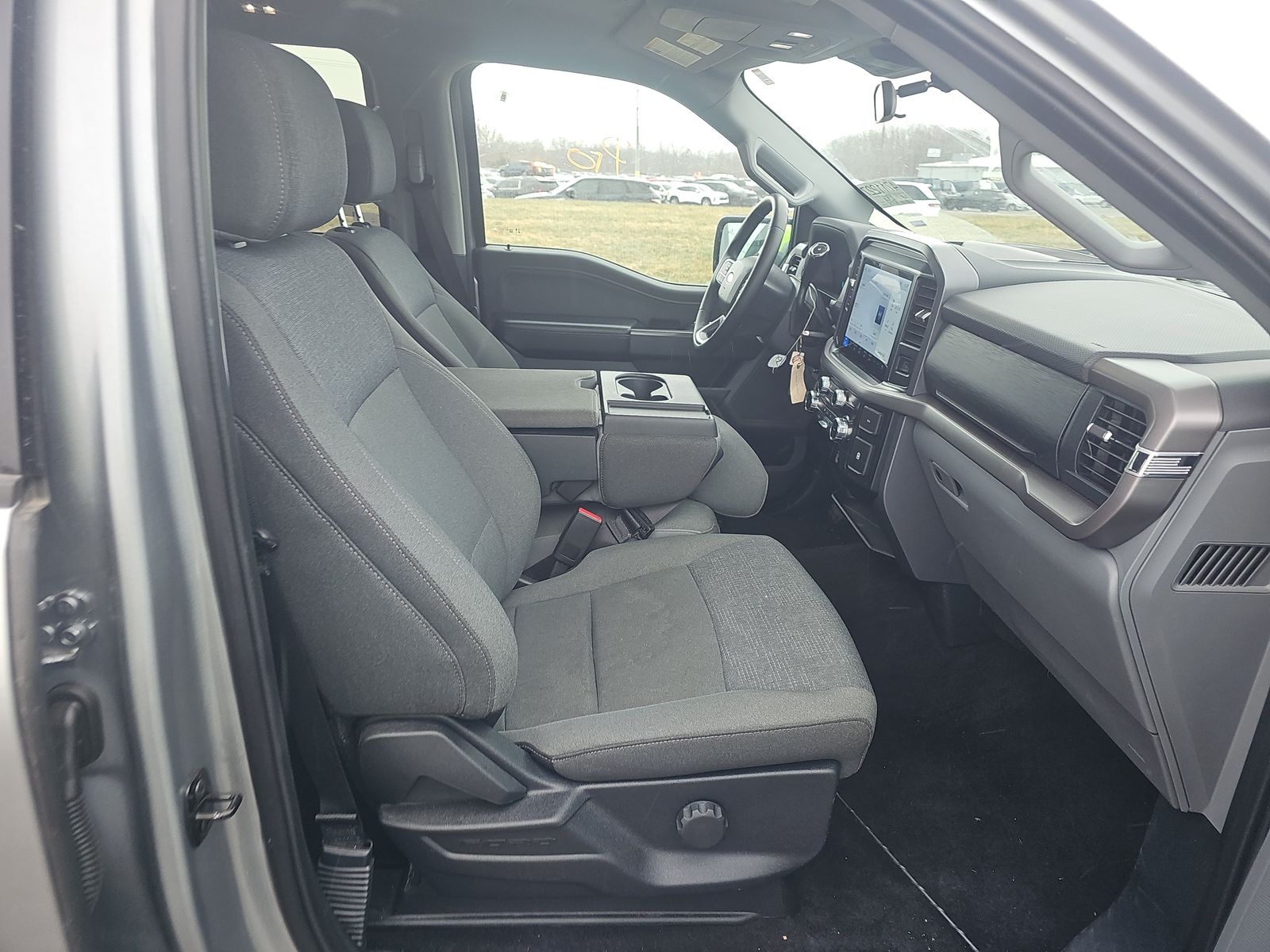 2025 Ford F-150 XLT AWD