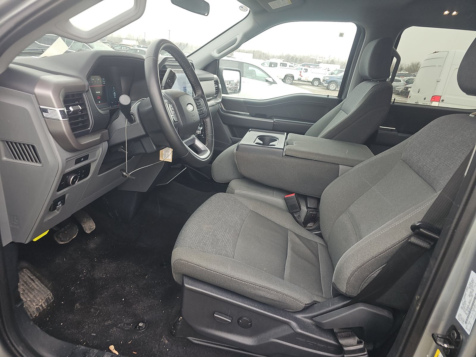 2025 Ford F-150 XLT AWD