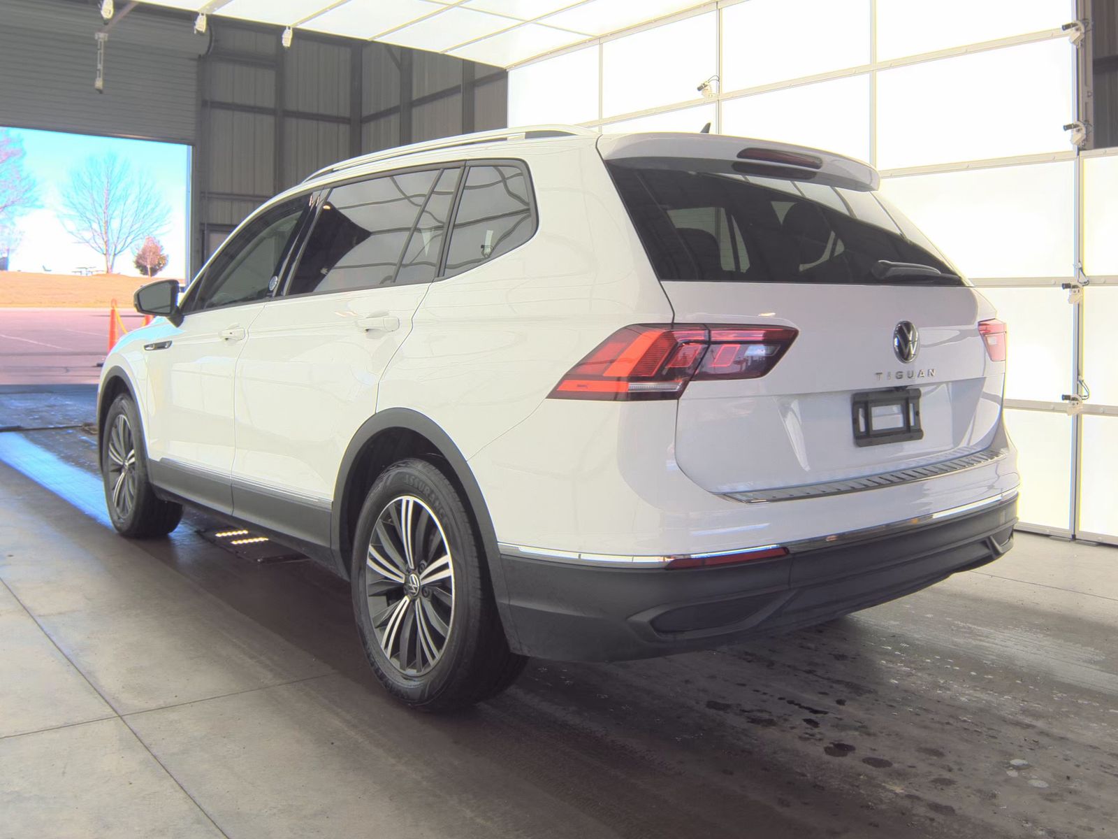 2024 Volkswagen Tiguan 2.0T Wolfsburg Edition FWD