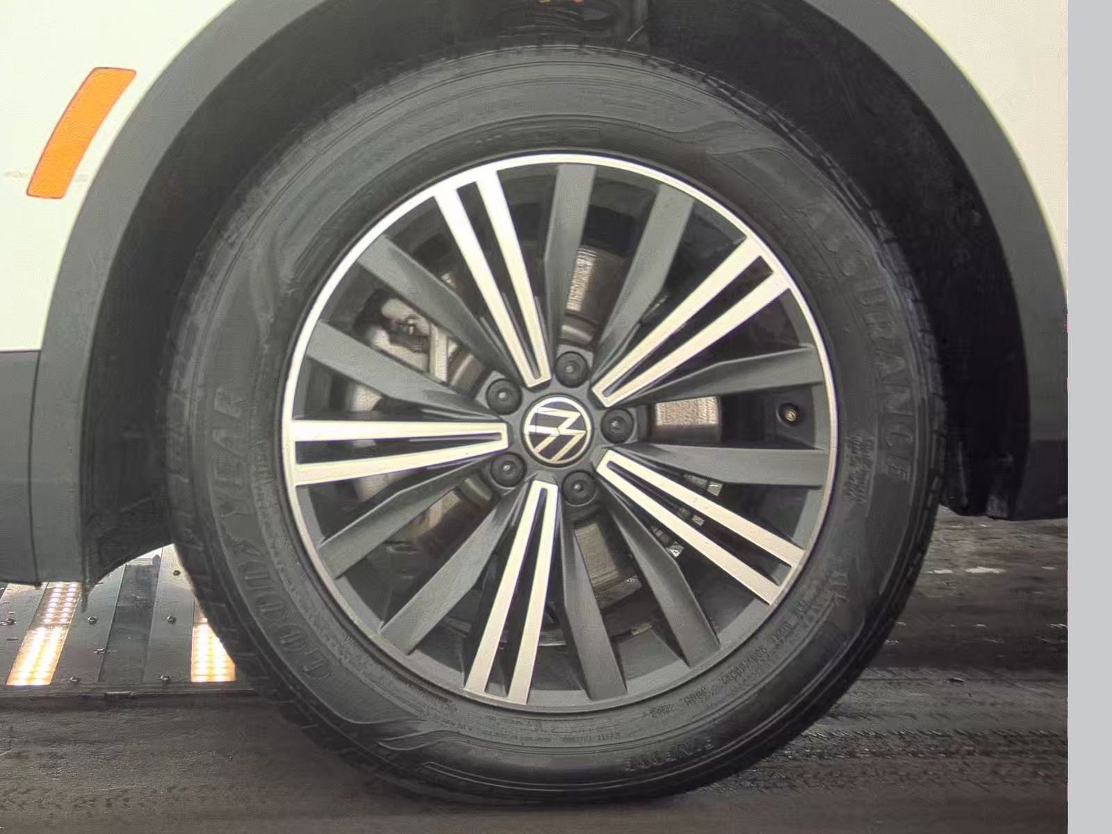 2024 Volkswagen Tiguan 2.0T Wolfsburg Edition FWD