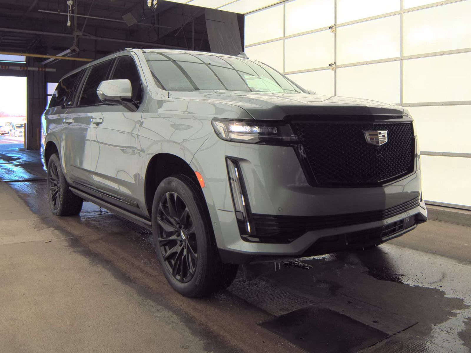 2024 Cadillac Escalade ESV Sport AWD