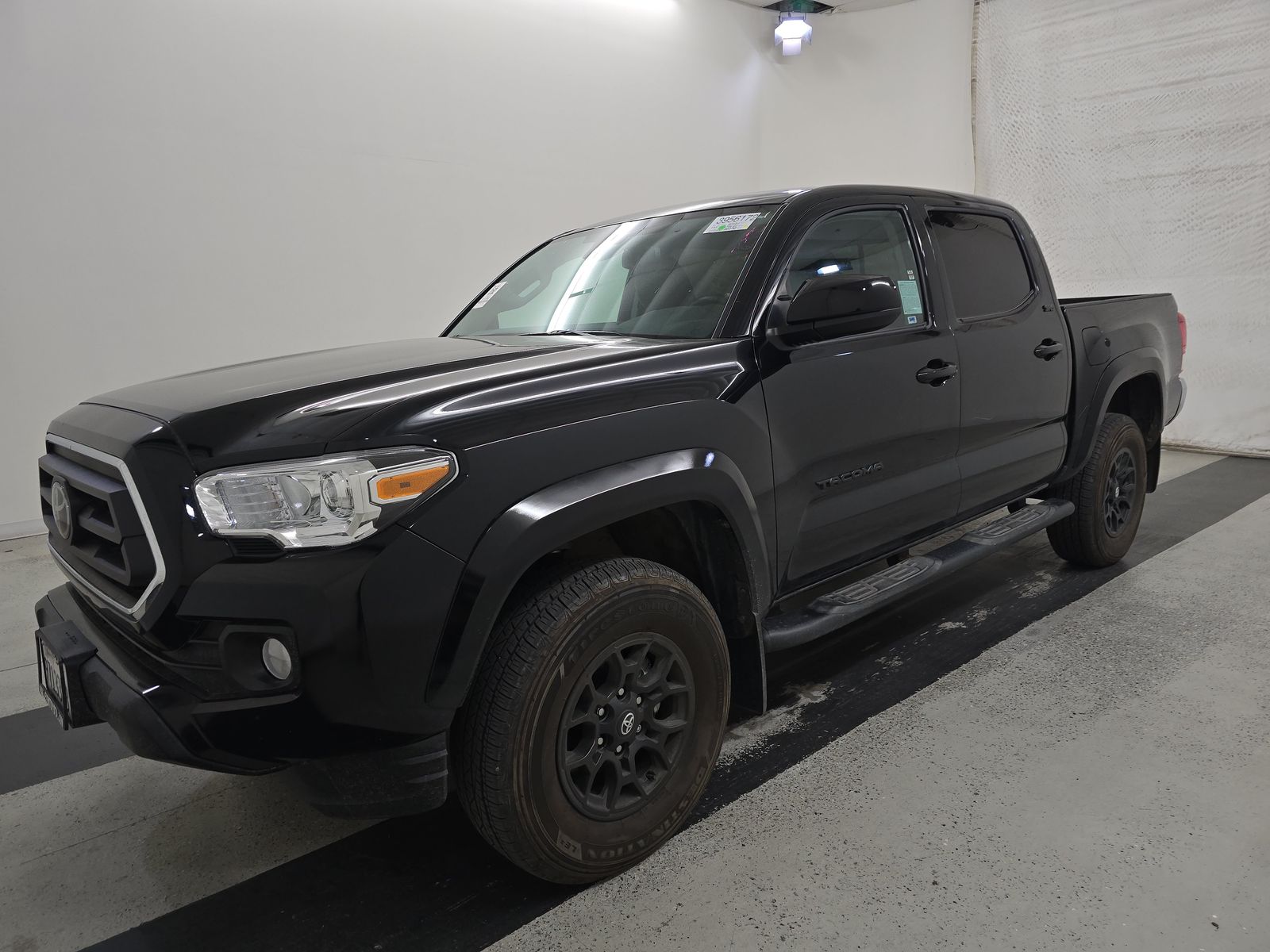 2022 Toyota Tacoma SR5 RWD