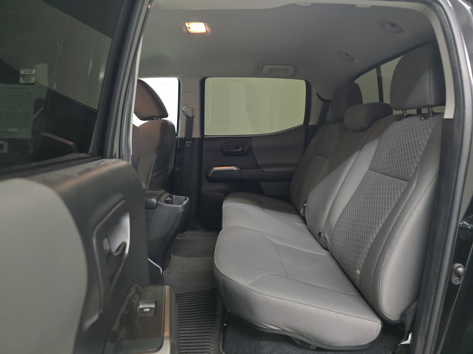 2022 Toyota Tacoma SR5 RWD