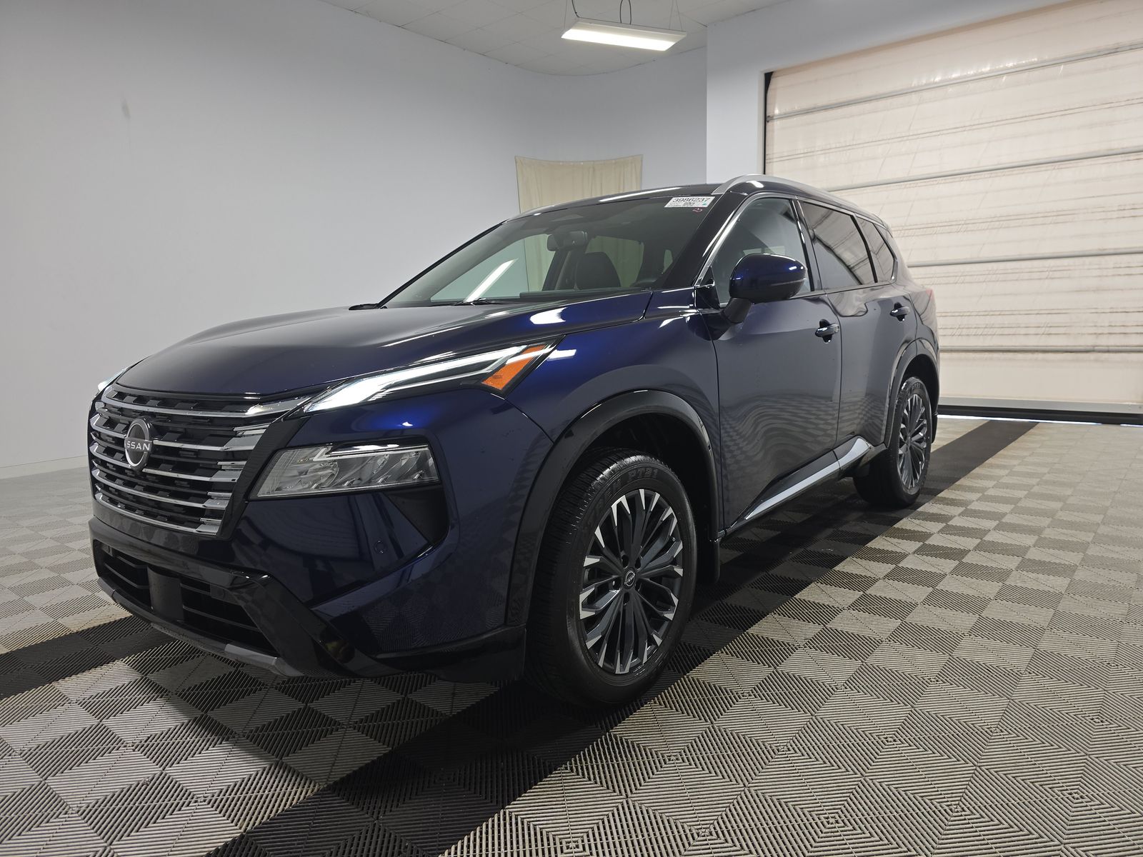 2025 Nissan Rogue Platinum AWD