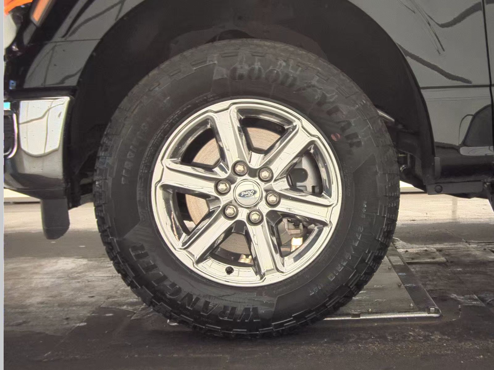 2025 Ford F-150 Hybrid XLT AWD