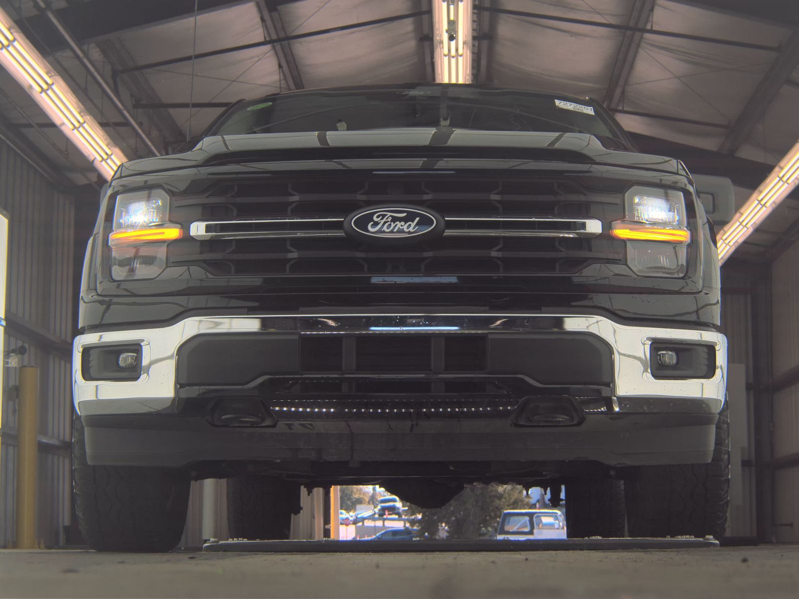 2025 Ford F-150 Hybrid XLT AWD
