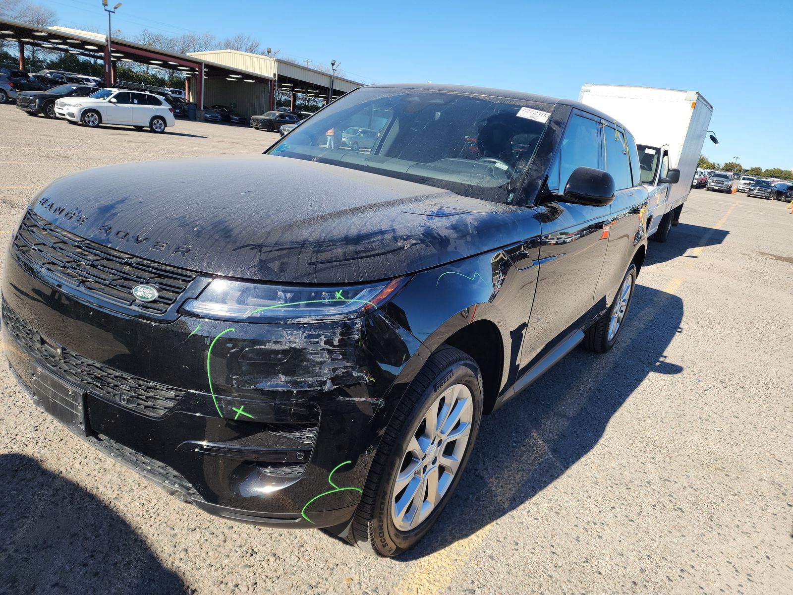 2025 Land Rover Range Rover Sport SE