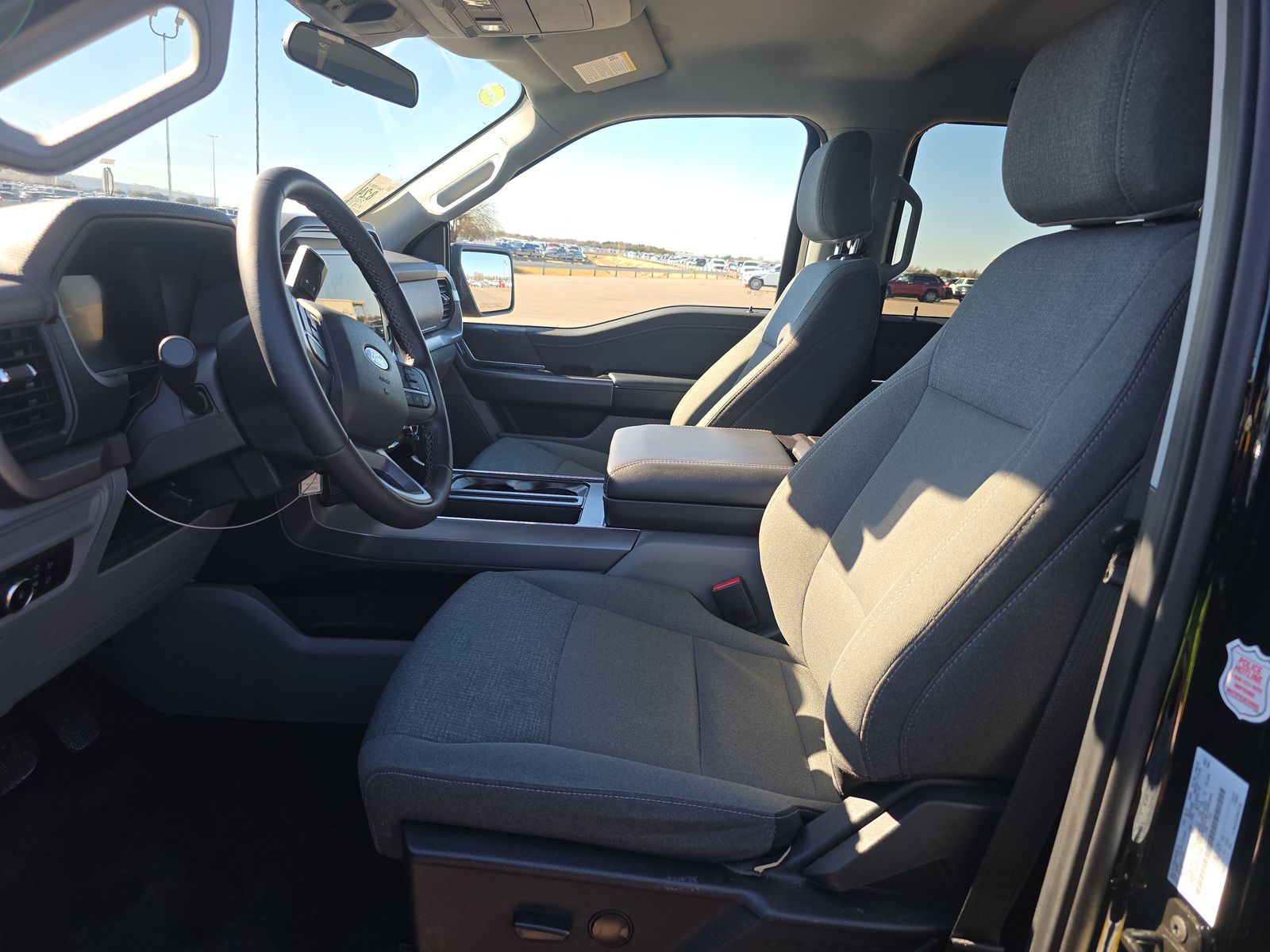 2025 Ford F-150 Hybrid XLT AWD