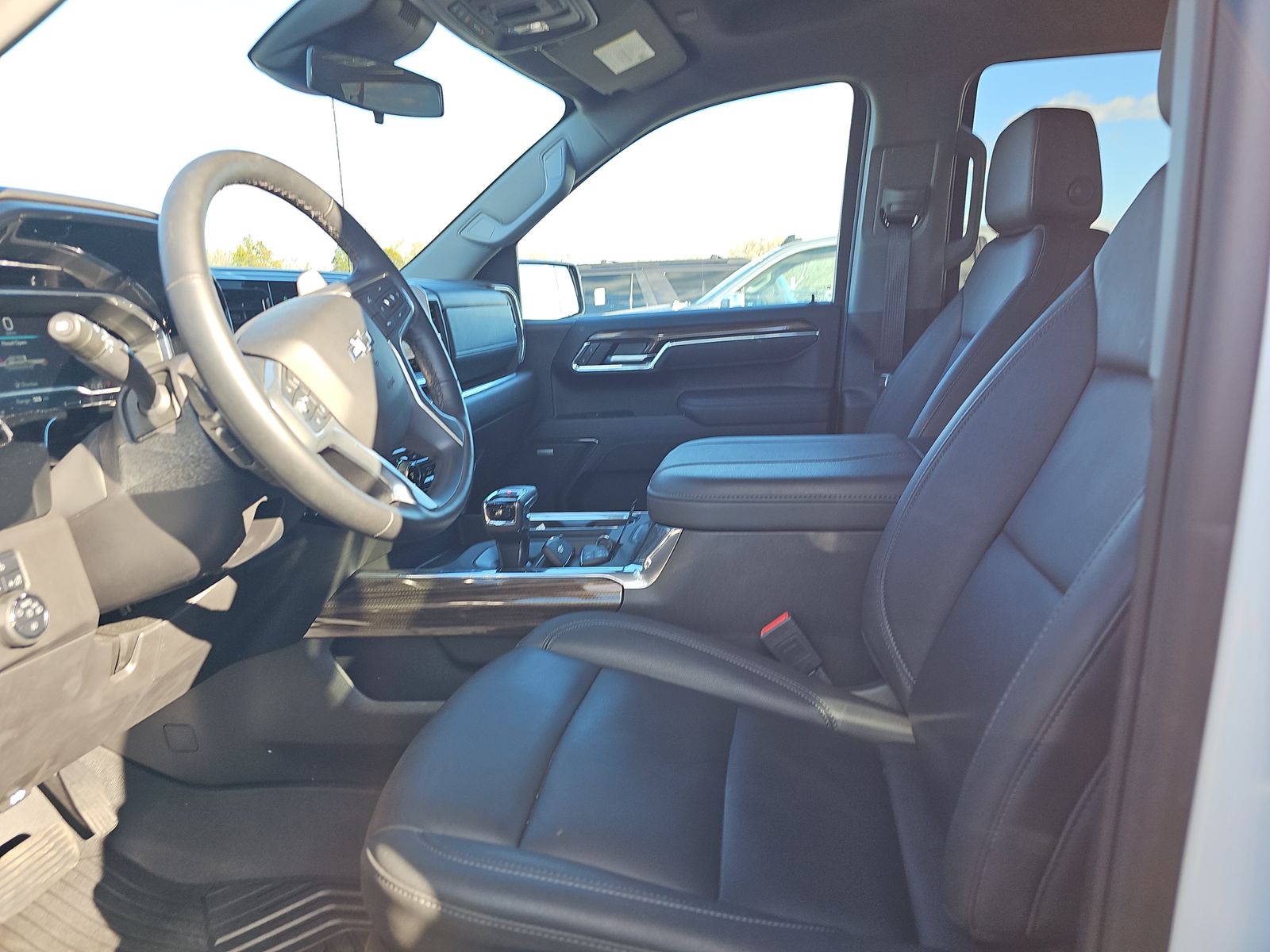 2025 Chevrolet Silverado 1500 LT Trail Boss AWD