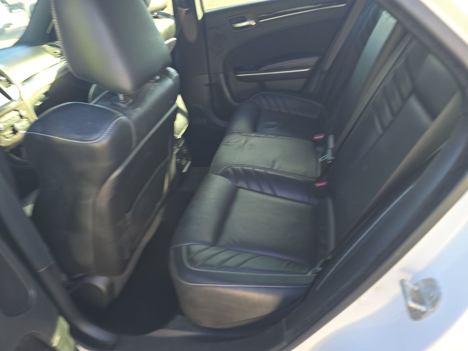 2023 Chrysler 300 C RWD